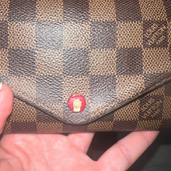 Louis Vuitton Damier Envelope Wallet - Picture 15 of 15